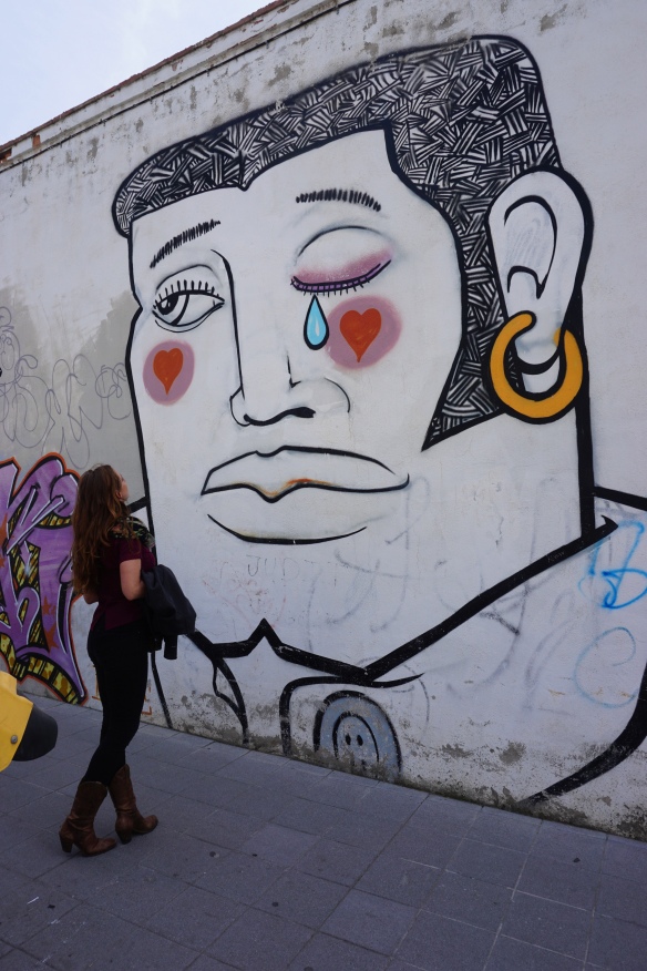 We took a short but well rewarded street art walk along Cuesta Del Caidero and Vistillas de los Angeles